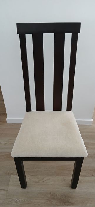 Cadeiras de Jantar em carvalho e estofada em tecido bege