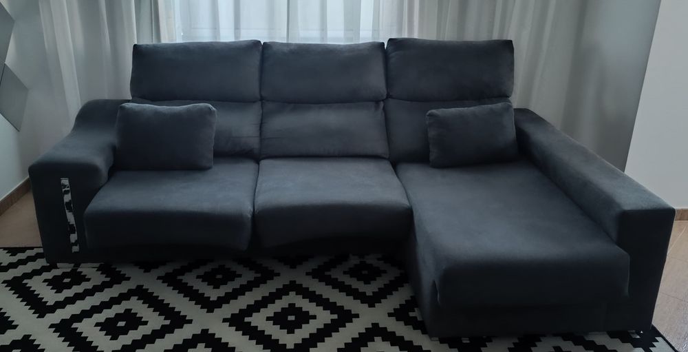 Chaise Longue com dois puffs e duas almofadas (Cor Cinza)