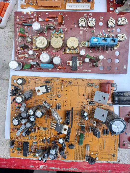 плати телевізора ссср радіодеталі плати
