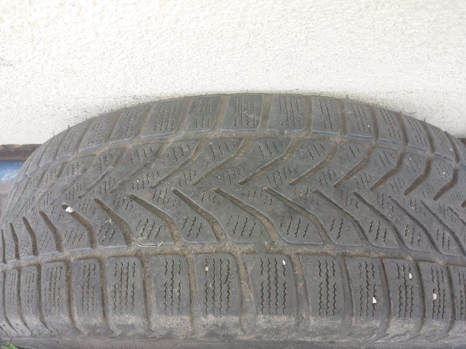 Kpl.opon zimowych z felgami chevrolet aveo