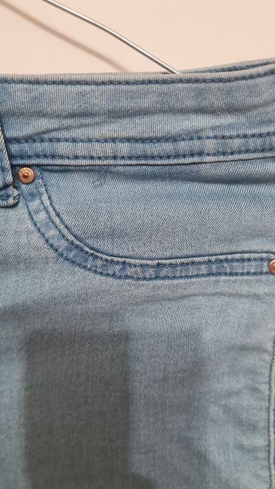 Krótkie spodenki jeansowe damskie r.M
