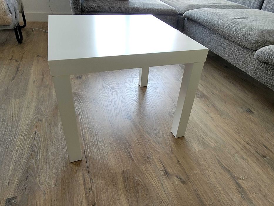 Mesa de Centro IKEA LACK – Cor: Branca – Como Nova