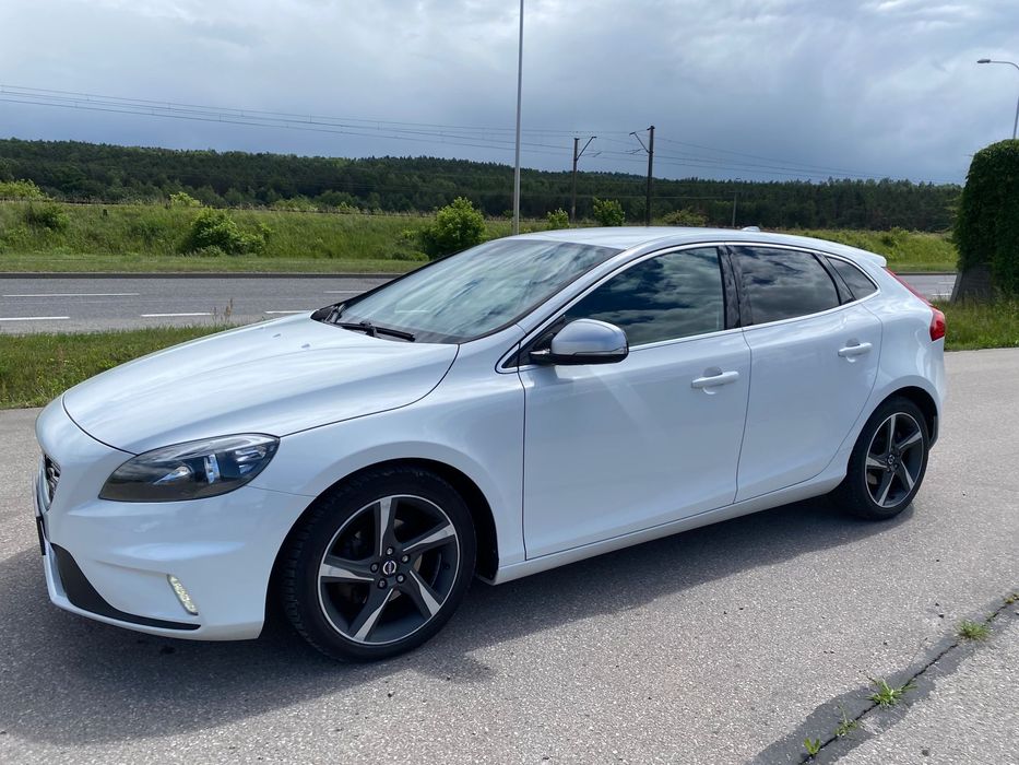 Volvo V40 R-Design/bezwypadkowy/serwisowany