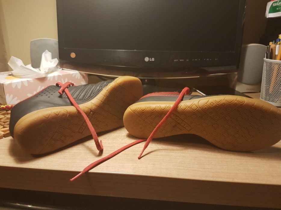 buty halówki KIPSTA