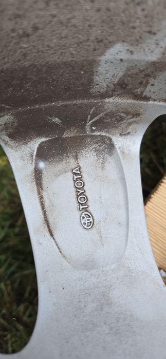 Felgi 5x100 17 Koła aluminiowe komplet Toyota Mazda Honda Kia