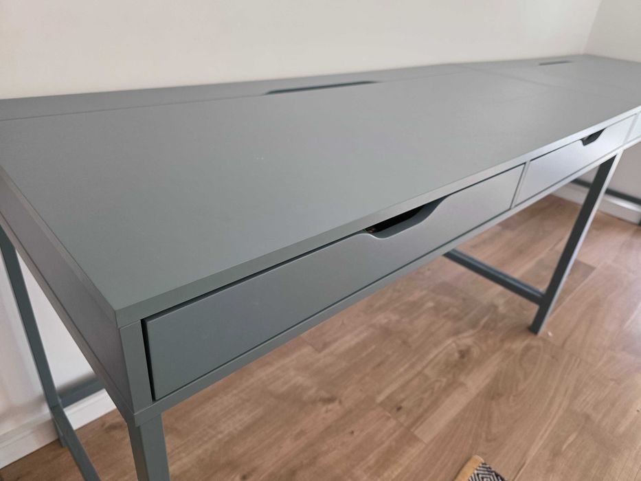 Secretária Alex 132x58 cm IKEA