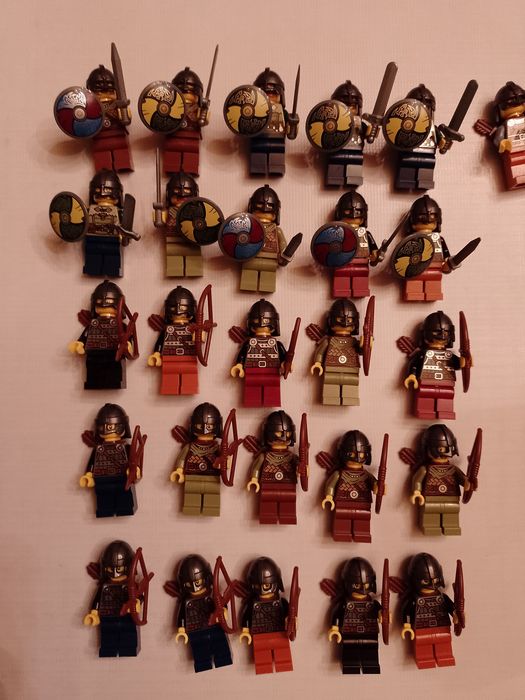Lego castle wojownik/wiking/viking 80 szt