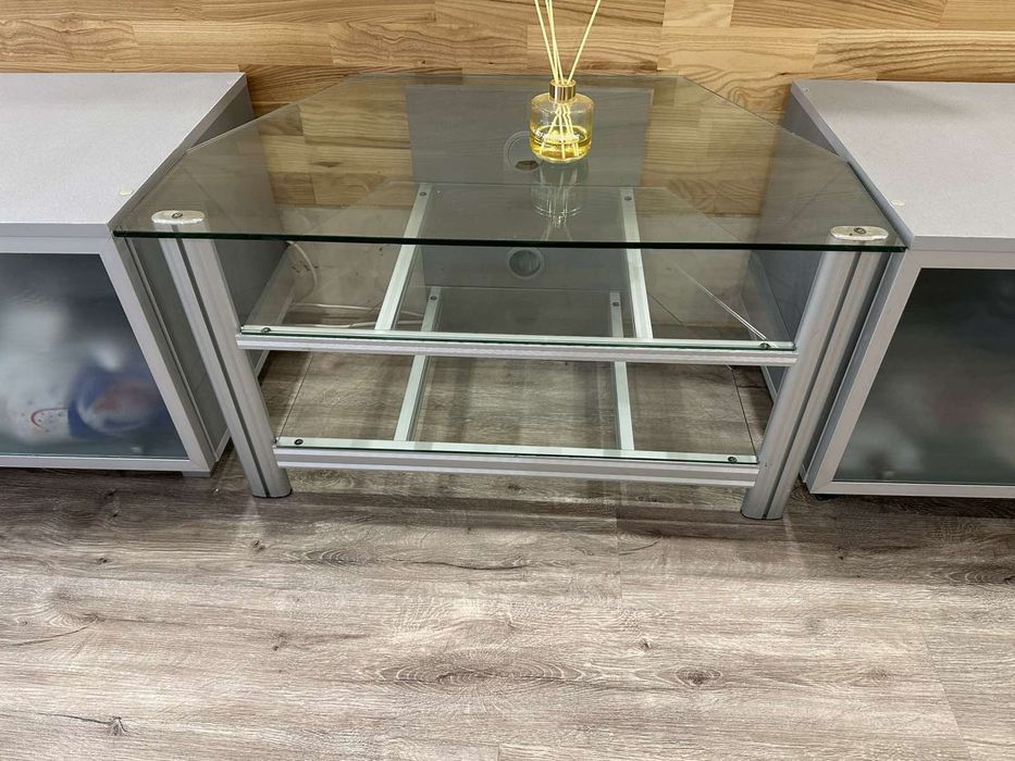 Тумбочка під телевізор, стол