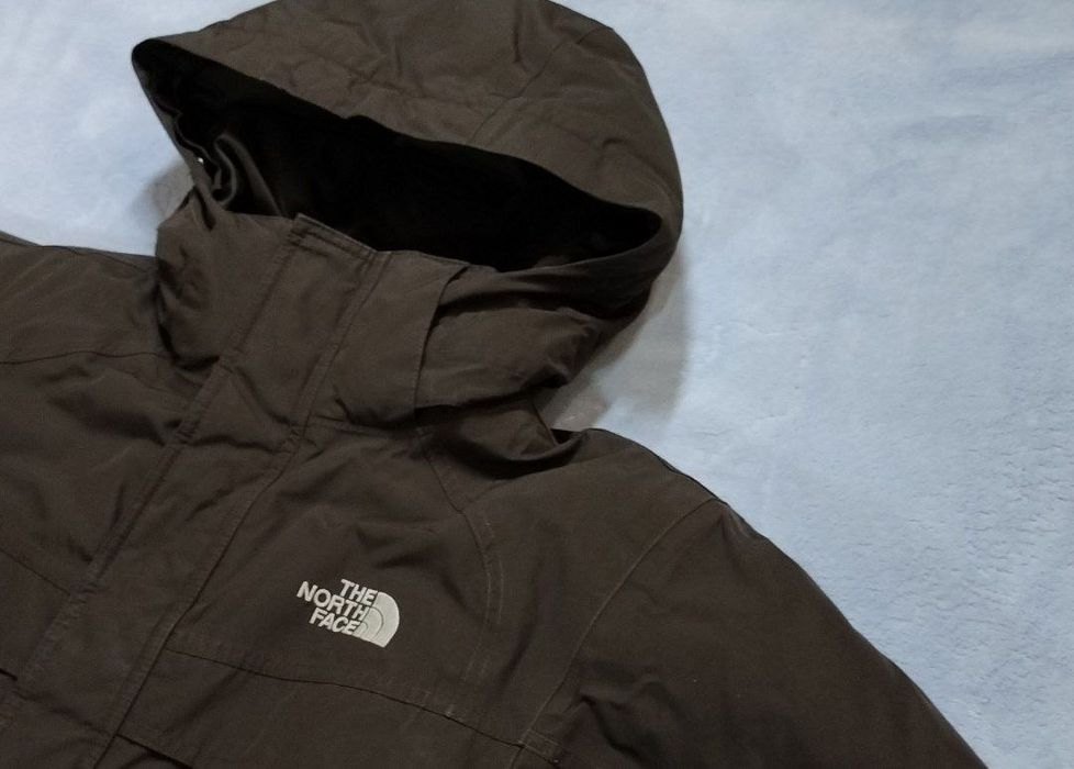 Оригінальна куртка від The North Face