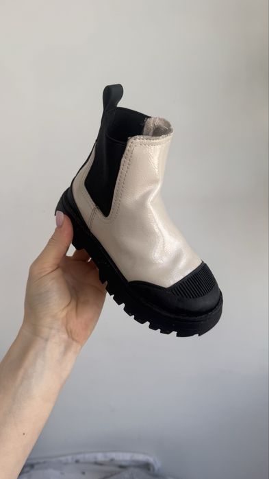 Дитячі ботинки Zara