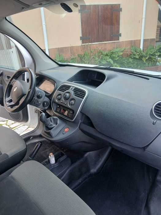 Renault Kangoo 2017 3 Lugares – Revisões em Dia