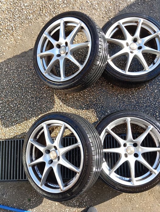 Jantes 17”com pneus 205/40 R17 em bom estado- Seat Ibiza e compatíveis