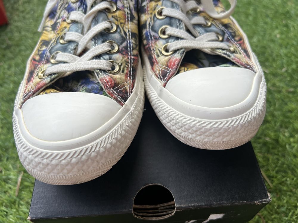 Converse w kwiaty online