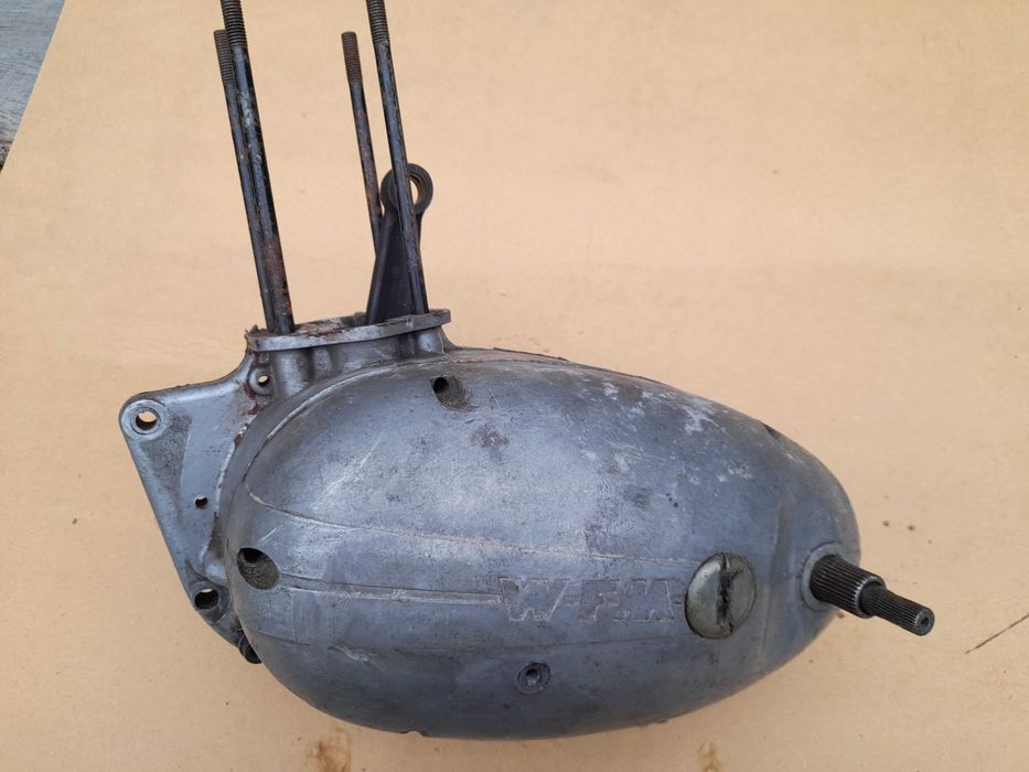 WFM osa silnik S33, gaźnik gm24U2,