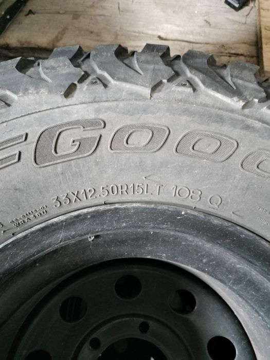 Pneus Bfgoodrich 33x12,5 r15 + Jantes