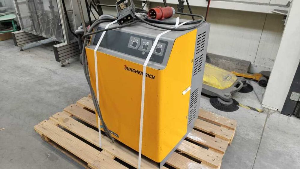 JUNGHEINRICH SLT 100 JH ładowarka prostownik