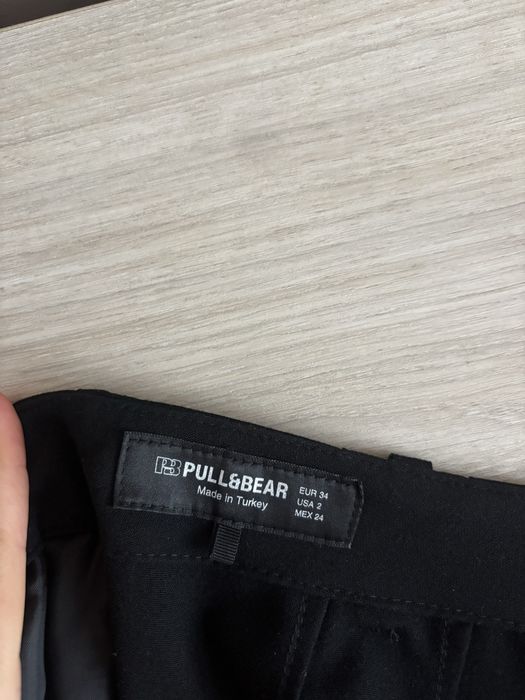 Чорні штани Pull & Bear, розмір S (EUR 34)