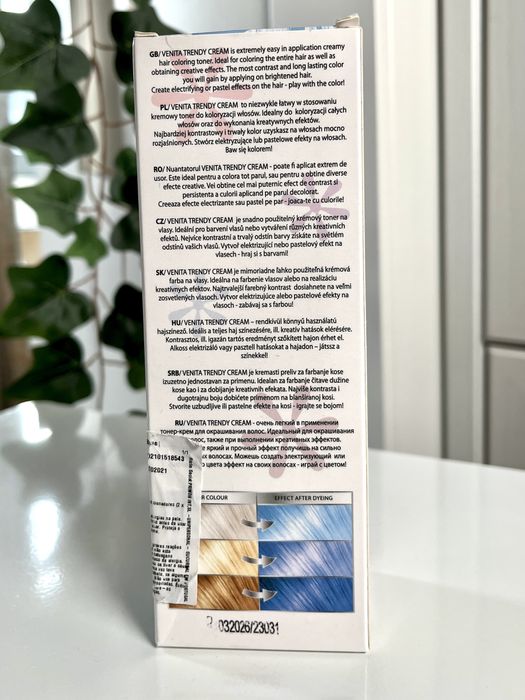 Máscara de coloração semipermanente azul