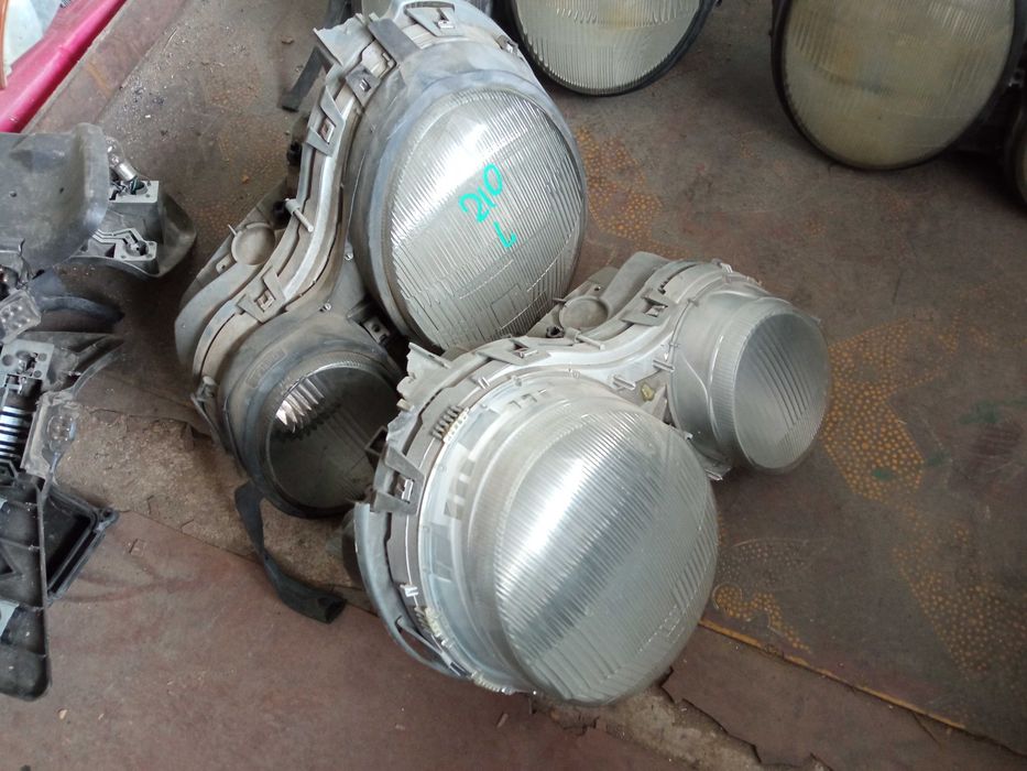 Фари фары передні Mercedes W210  95-02 Hella Мерседес 144869 144870