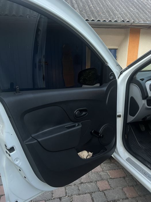 Dacia Sandero 2013