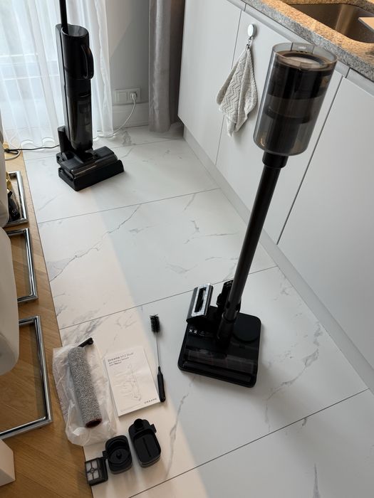 Dreame H12 Dual odkurzacz pionowy mopujący 2w1, stan idealny (Warszawa)