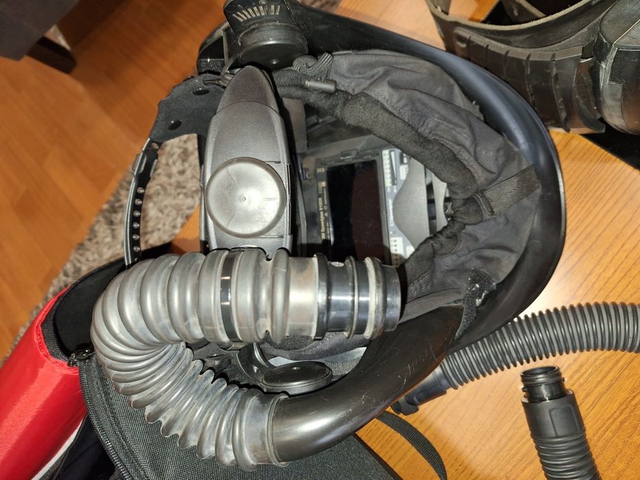 Mascara de soldar spedglass modelo 9100fx  usada para demonstração ...