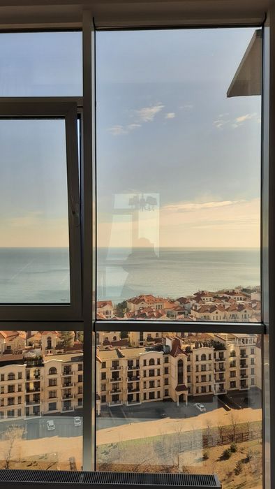Французский бульвар,свет не отключают,вид моря,паркинг,генератор,подоб