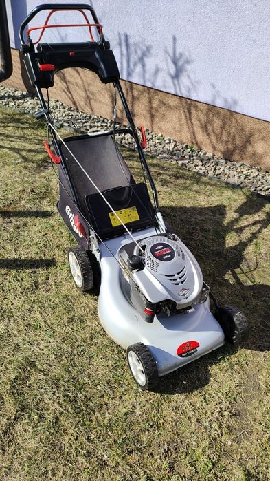 Kosiarka spalinowa grizzly z napędem