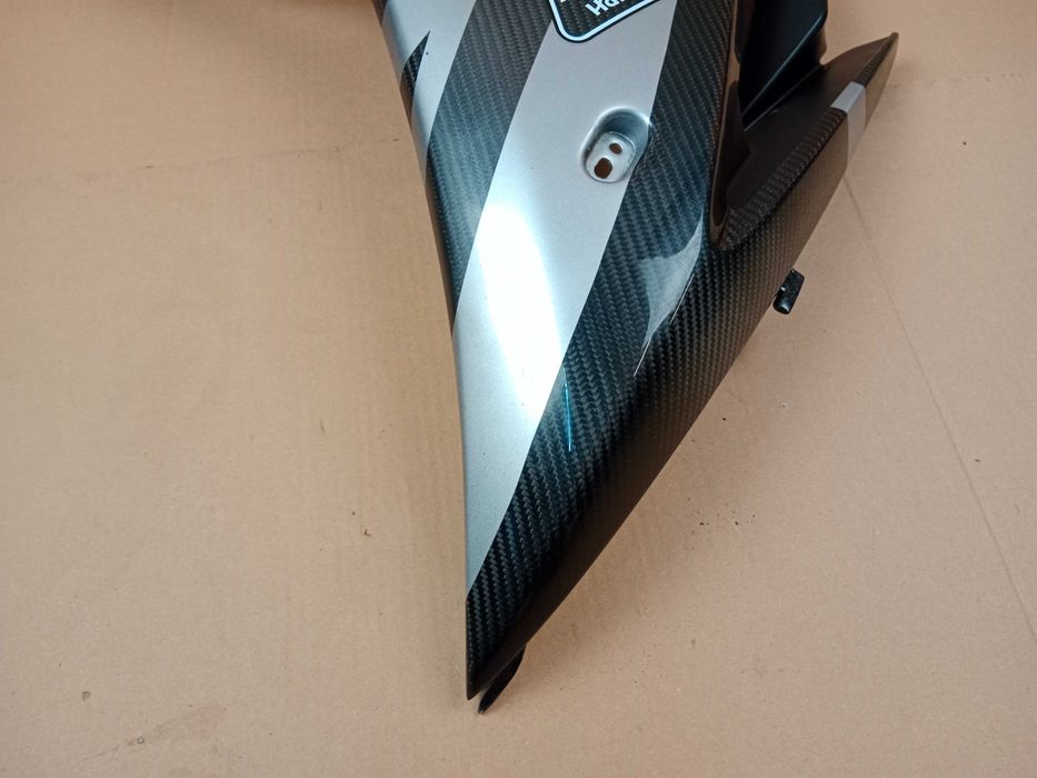 Triumph Daytona 765 Moto 2 Prawy Bok Boczek Owiewka Boczna Carbon