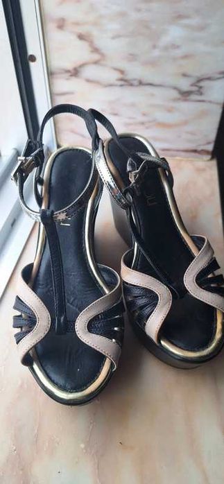 Sandálias plataforma