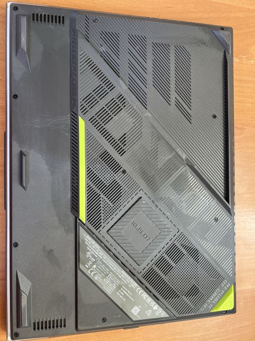 ASUS Rog Strix G614JU-N4224 Без торгу!