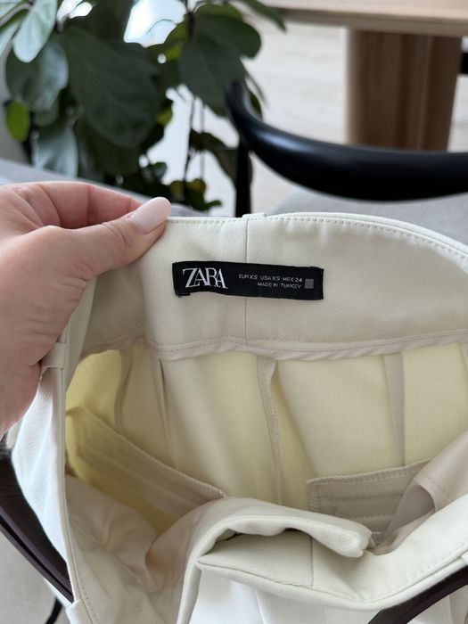 Брюки/штани Zara класичні з високою посадкою