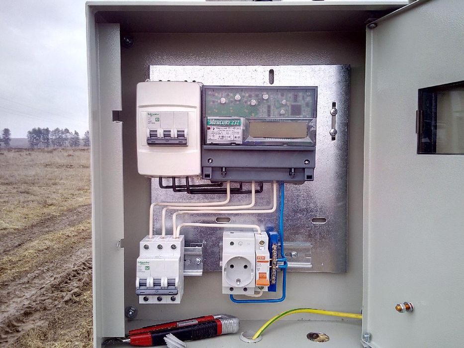 Сборка электрических щитов. Силовые щиты,щиты учёта освещения: 100 грн ...