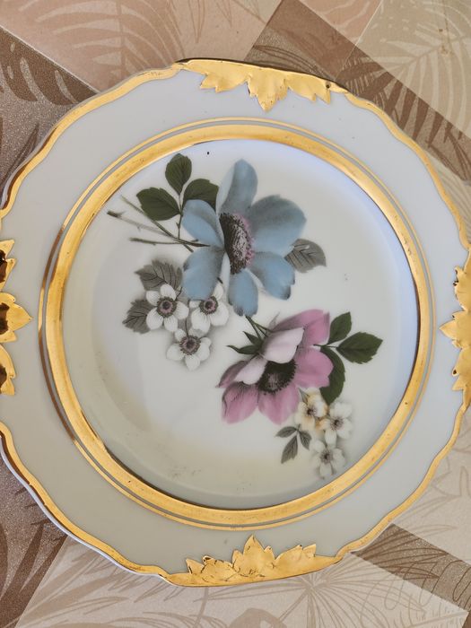 4 pratos decorativos