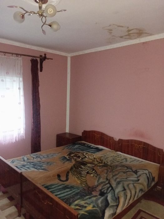 Терміново! Класний дім для проживання двох сімей в Берегові. Торг !!!