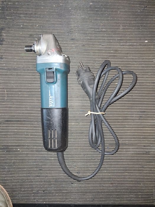 Болгарка Makita ga9558 оригинал