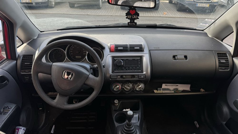 Honda Jazz 1.2 i-DSI 2002 – económico e muito fiável
