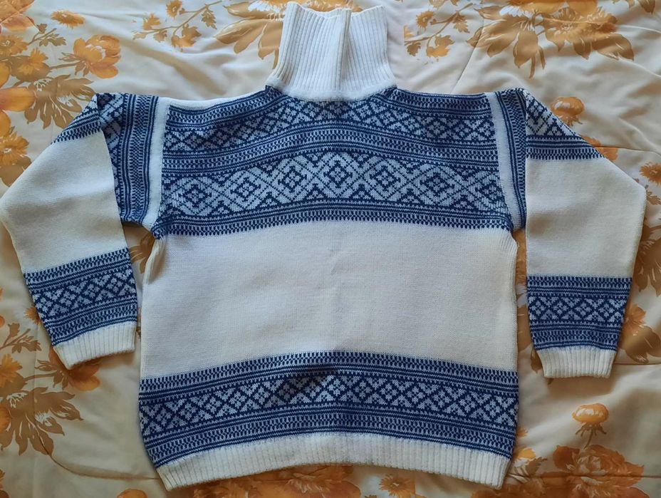 Свитер 100 % шерсть