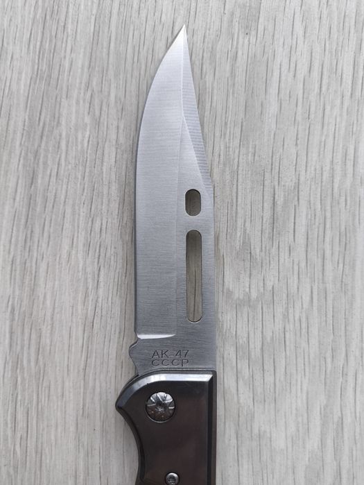 Nóz turystyczny składany ,AK, 22 cm.