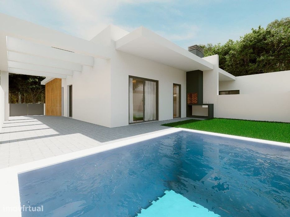 Moradia Geminada Térrea T 2, com piscina e pérgula, excelente local...