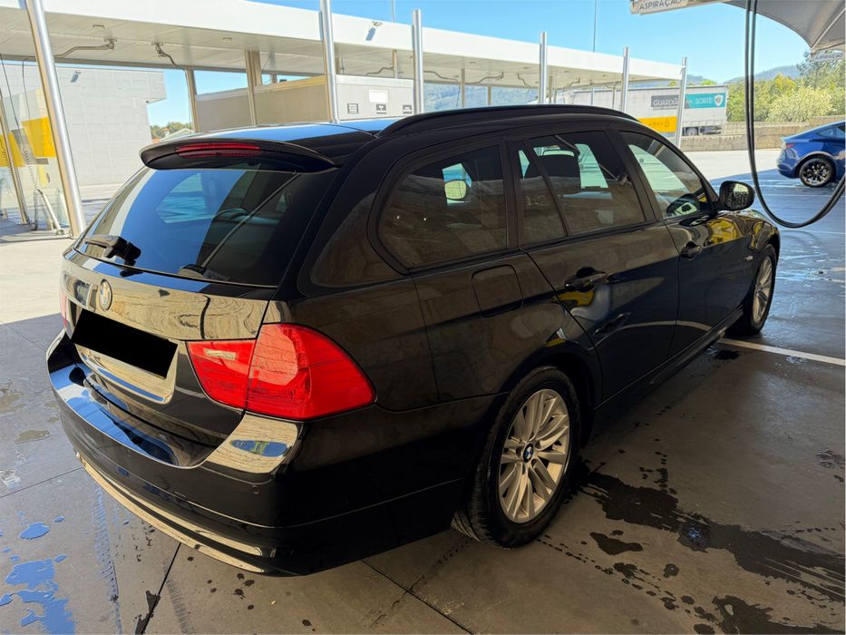 Bmw 318 D de 2012 Como Novo