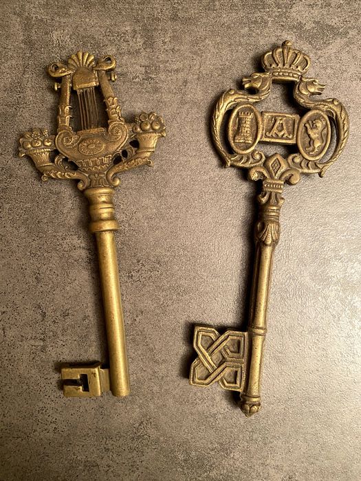 Conjunto de chaves decorativas grandes em metal – estilo rústico439644434308147201