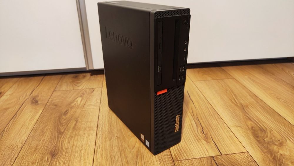Komputer Lenovo ThinkCentre M920s i5-9500 8 GB ram 256 GB SSD NVMe wifi 2.4, 5ghz  win11 pro
