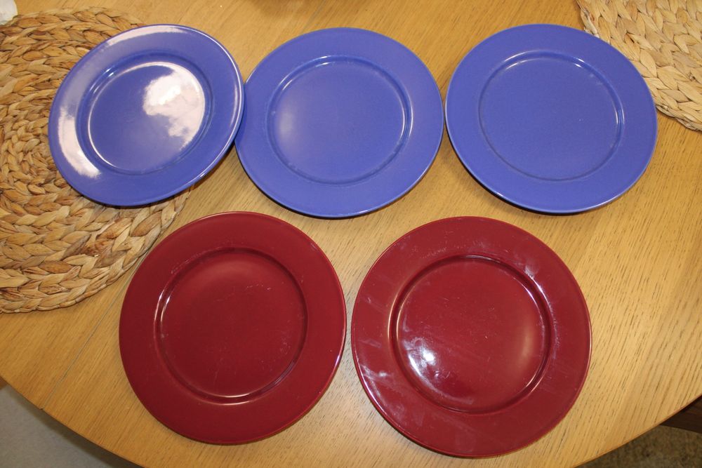 Talerz 21cm niebieski bordowy