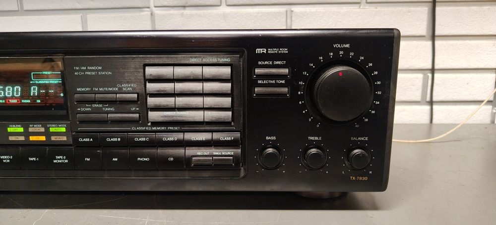 Amplituner ONKYO TX-7830