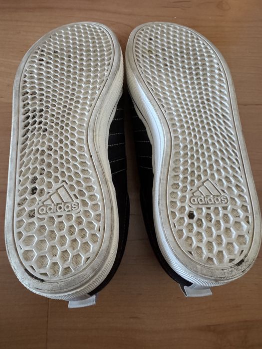 Sapatos Adidas 42