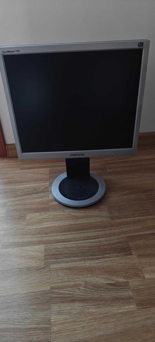 Monitor Samsung regulowana wysokość