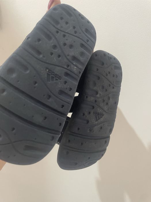 Klapeczki Adidas 22-23