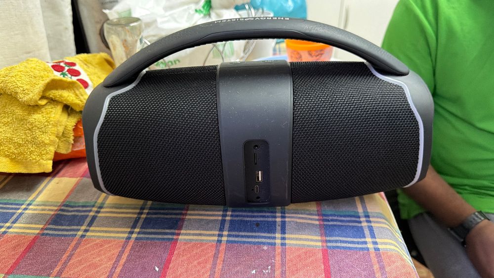 Bombox e Energysistem