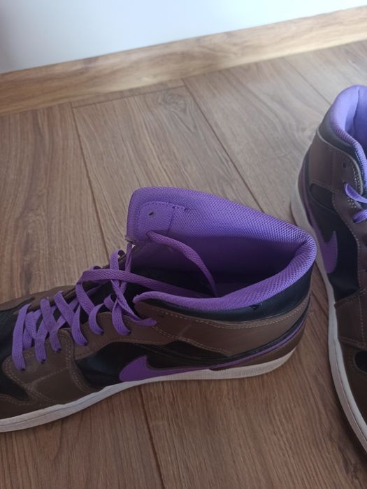 Nike Air Jordan 1 Mid